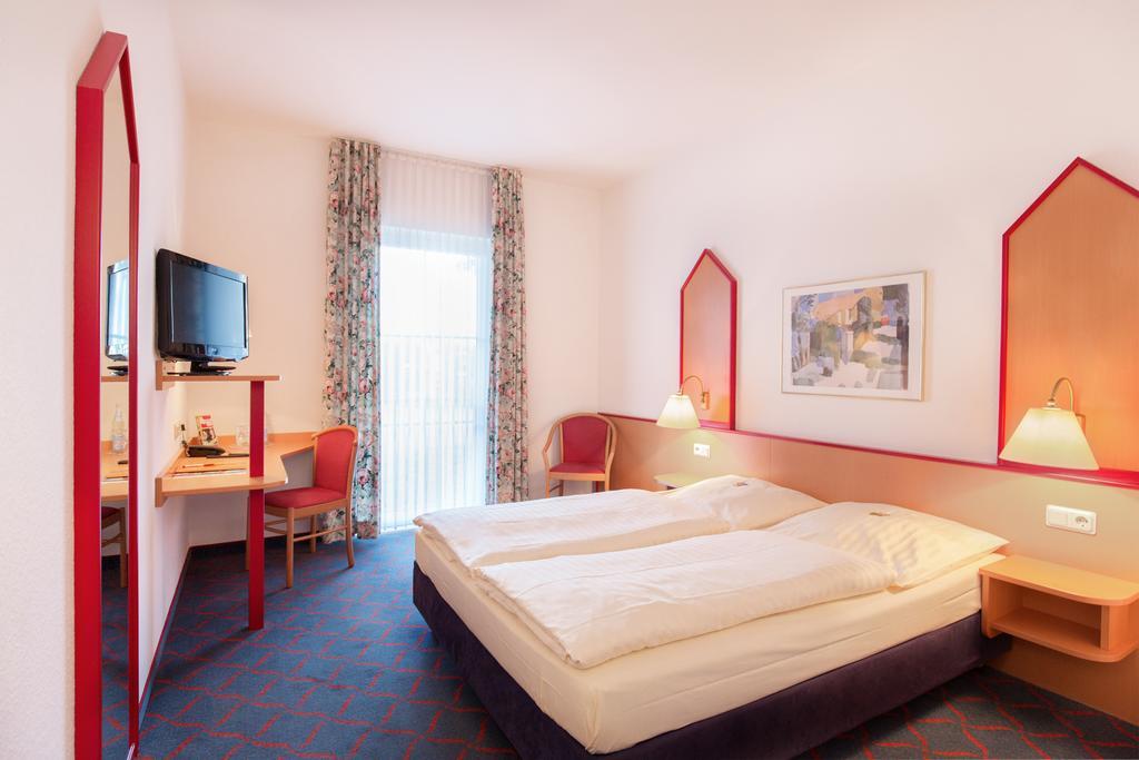 Hotel Montana Lauenau Exteriér fotografie