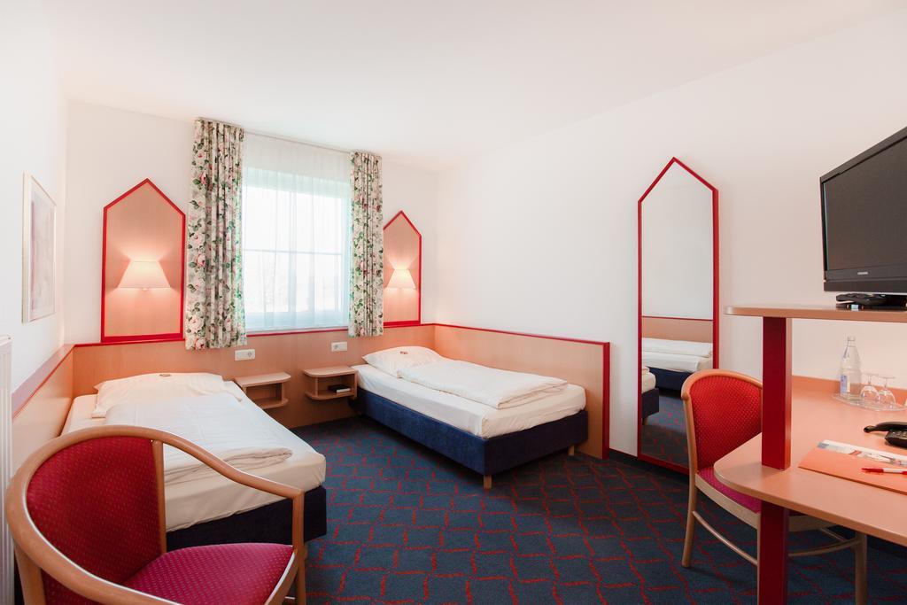 Hotel Montana Lauenau Exteriér fotografie
